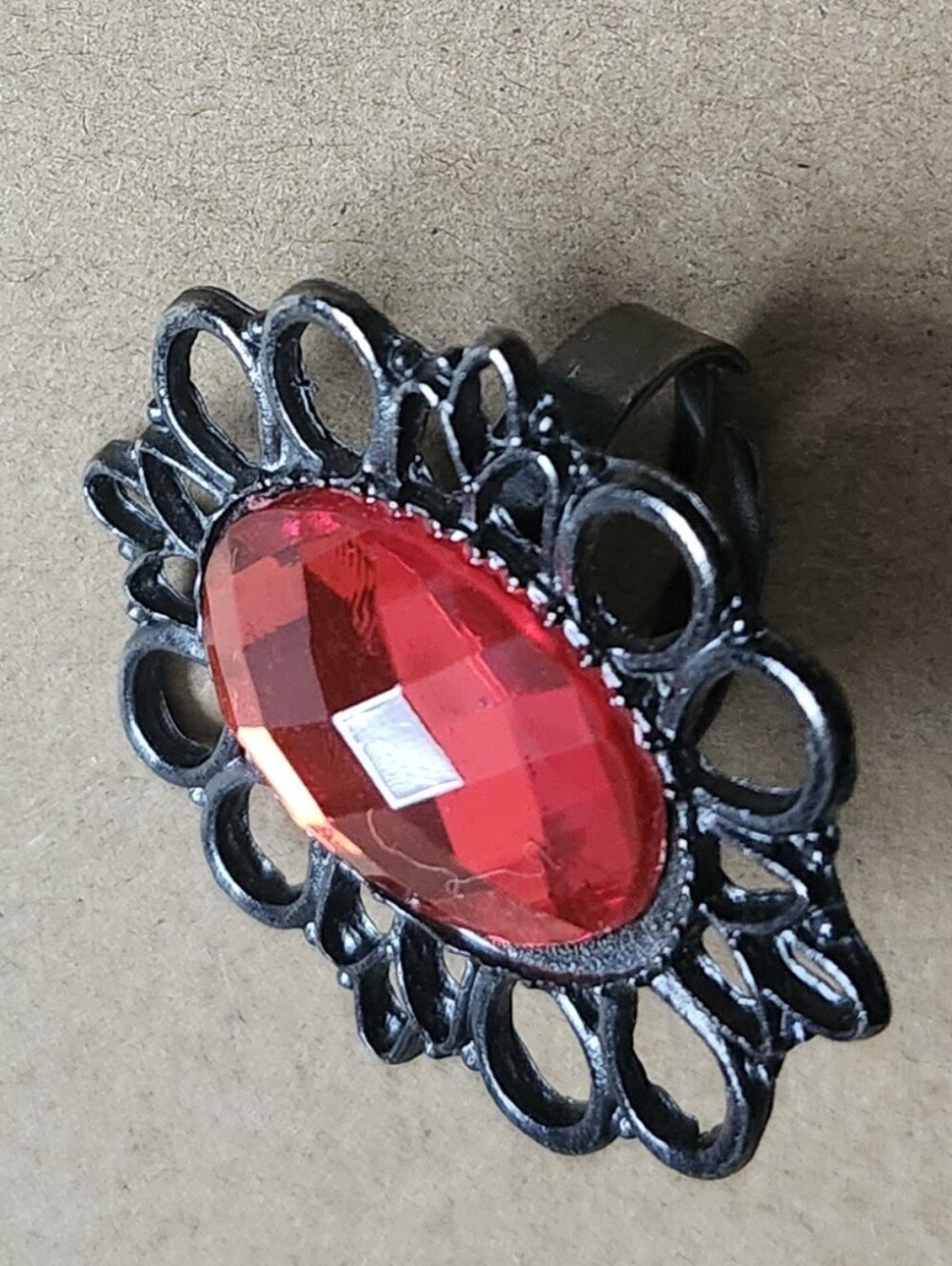 Red Oval Gemstone Filigree Ring - Unbranded